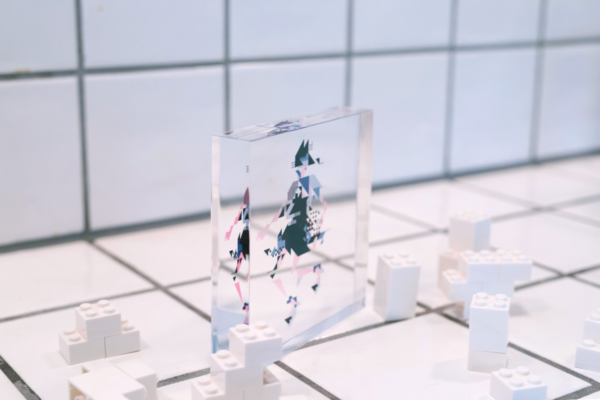 新アイテム「アクリルブロック」がやってきた！という忍者スリスリくん